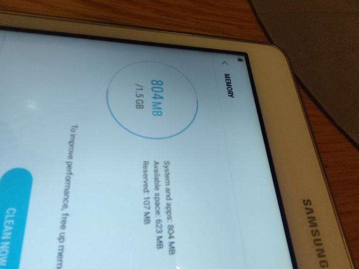 Galaxy Tab SM-T550 , 16gb / 1.5gb Black or  White