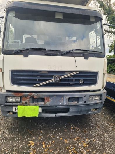 Volvo FL6