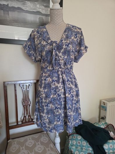 Ladies paisley dress uk8-10
