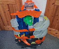 Hot Wheels Ultimate Garage