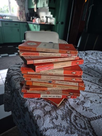 Vintage 14 penguin books