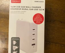 142W Charger for Laptop. MacBook Pro/Air Windows