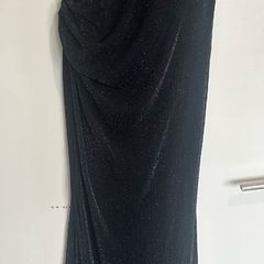 Charms Paris dress with leg slit