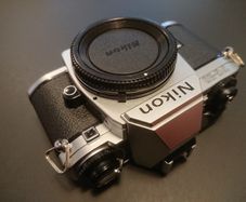 Nikon FG20 35mm Film Camera