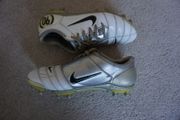 Football Boots Nike Air Zoom Total 90 III White/Silver (2004) Size 7UK FG