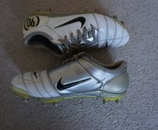 Football Boots Nike Air Zoom Total 90 III White/Silver (2004) Size 7UK FG