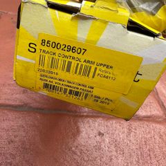 track control arm upper 850029607 audi a4 - 15euro