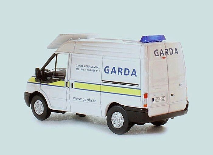 1;76 Die cast Garda van, Free Post
