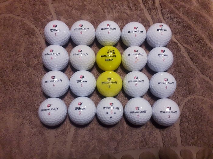 20 Wilson Staff Dx2/Duosoft Golf balls mix