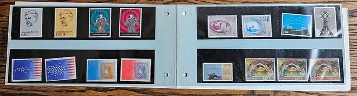 Ireland 1976 Stamp Booklet All Perfect Stamps