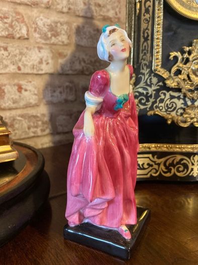 Royal Doulton figurine Delight
