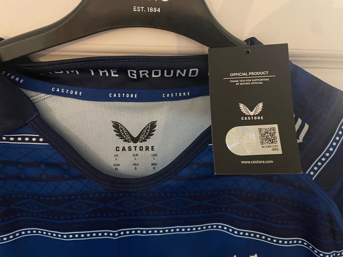 Castore Leinster rugby Jersey size L brand new