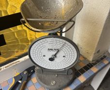 Vintage Salter Coin Checker scale, Model 353, made in England