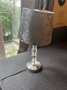 Quick sell silver lamp