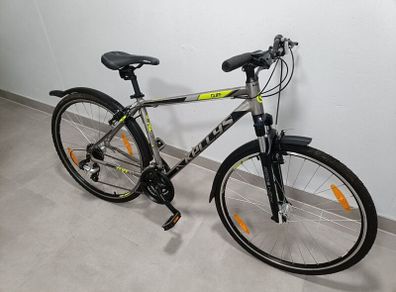 Kelly's hybrid bicycle size M in excellent condition