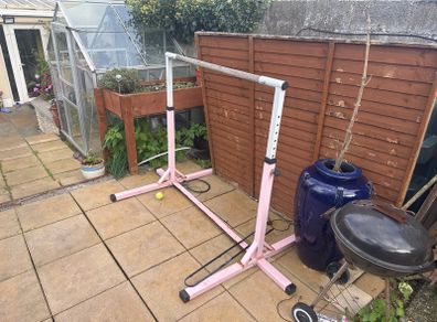 adjustable gymnastics bar