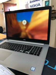Dell inspiron 5770 i58250U 8ram 1tb 17 inch display