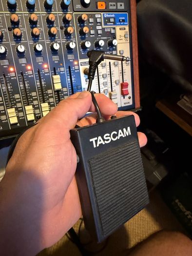 Tascam RC-1F