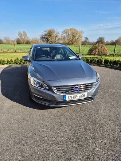 2017 Volvo V60 190BHP Adaptive Cruise Control