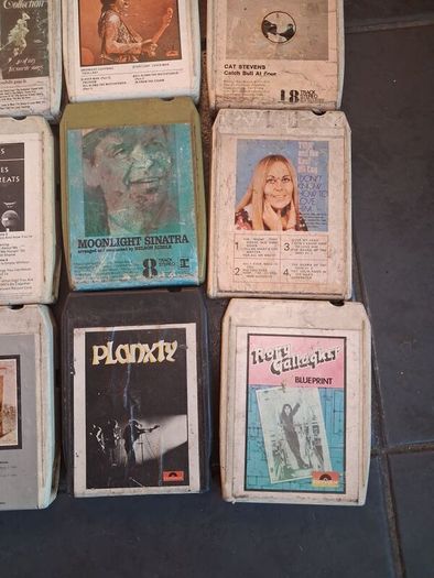 8 track cartridges