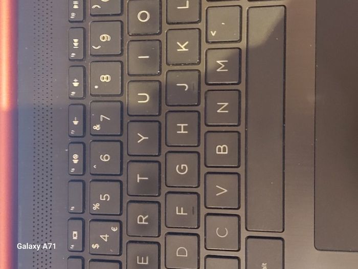 HP Laptop, 14 inch Red, Intel Core i3-7020 CPU 2.3GHz, 4GB Ram, Windows 10, Microsoft Edge, Chrome, and VLC
