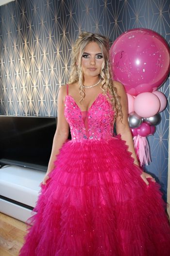 Simply Devine Stunning debs dress