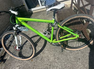 Custom Built Bright Green MTB - Shimano Deore 1x9, RockShox, Hydraulic Brakes