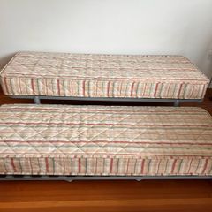 small single bed/ cabin size 179cms x 62,5 x 16cms) (5 feet 11 x 2 feet 05 x 6'3 inches)