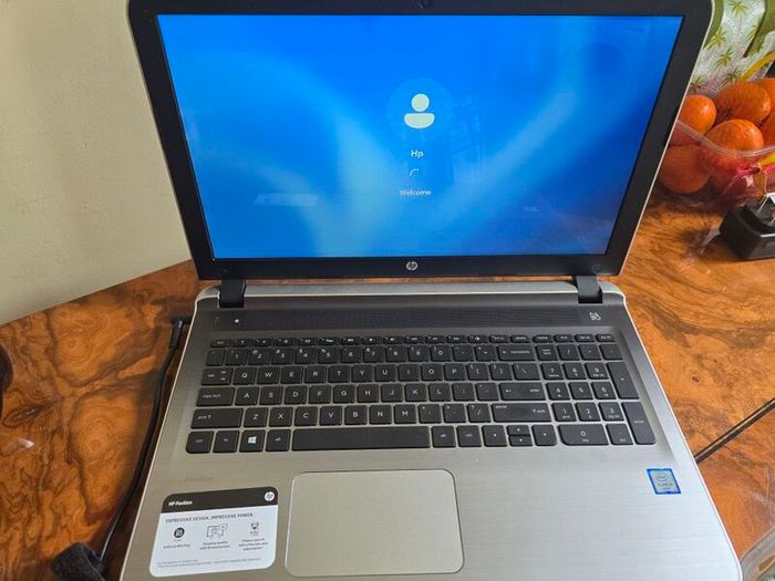 Hp pavilion Notebook | i5 | 8GB | 250GB ssd