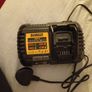 DeWalt battery charger DCB116 Fast charger Image 3