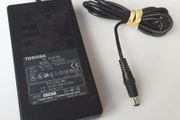 AC adapter Toshiba PA2484U    7