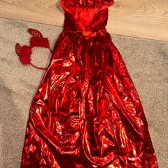 Devil cape & hairband