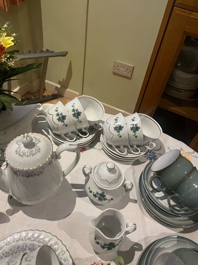 Coffee sets and glasses