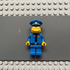lego simpsons sim023 Chief Wiggum minifigure with Dark Pink Frosting Splotches on Face and Shirt