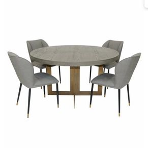 Mindy Browns Round table seats 6 comfortably