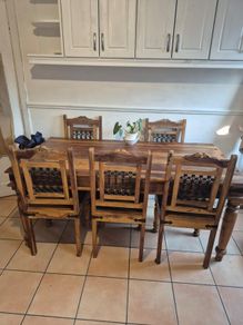 table and chairs