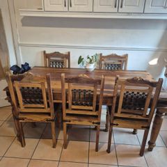 table and chairs