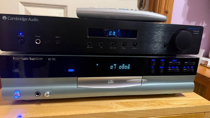 Harman /Kardon , Cambridge audio