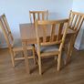 folding table and 4 oak wood chairs Image 2