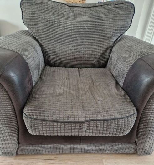 L shaped couch suite