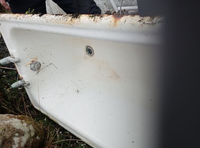 Cast iron bath