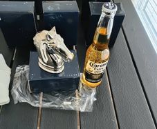 50 silver horse head money boxes ideal for using in a promotion