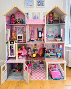 Doolhouse