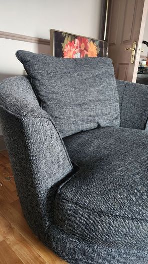 swivel chair