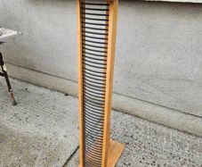 cd/dvd stand