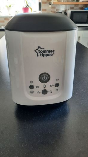 Tommee Tippee Pouch and Bottle Warmer