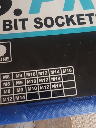 spline bit socket