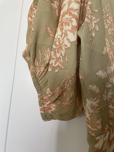 Kivari Dress size L