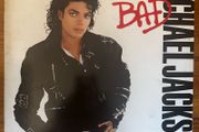 Michael Jackson BAD Original Irish  1987 release complete with inner lyrics sheet in vg+ condition