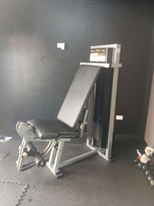 Leg Extension Machine
